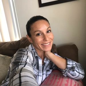 Meet your Posher, Leah